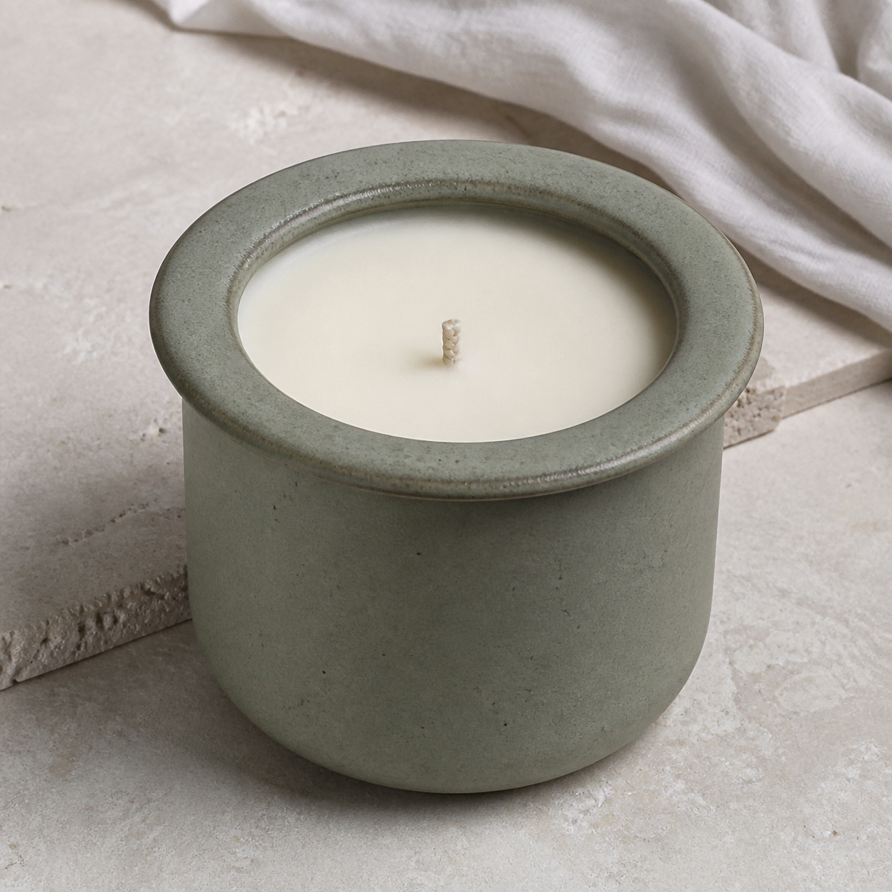 Rainstone Halo Candle - original aromatherapy candle design